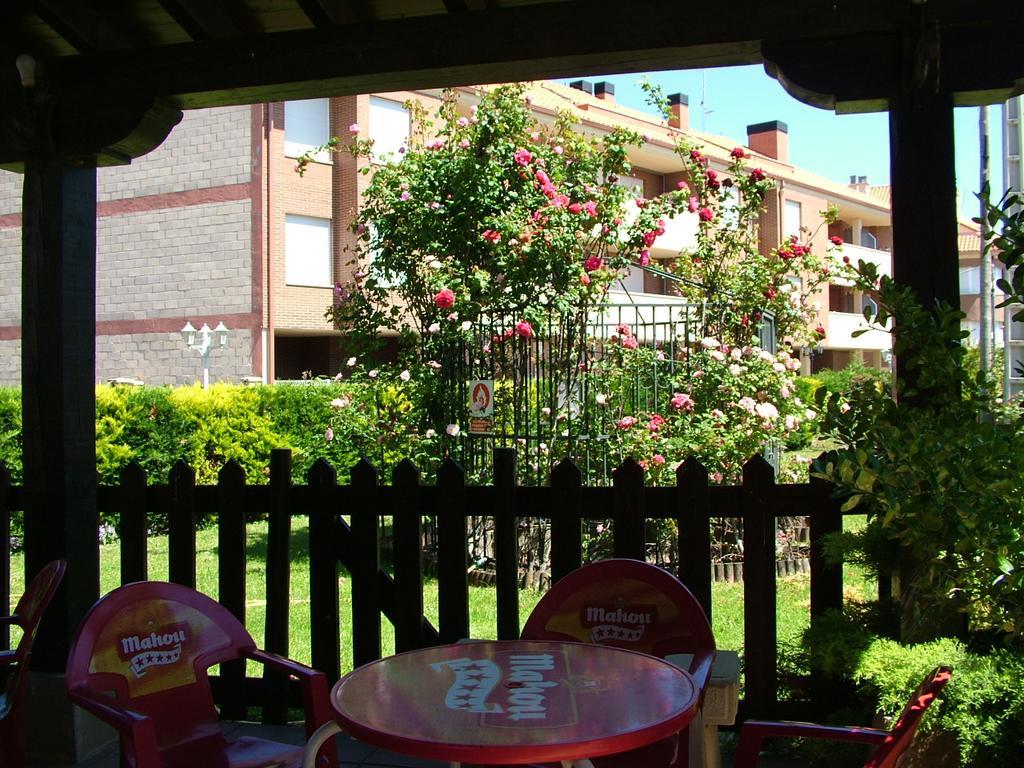 Cuzcurrita-Río Tirón Hostal El Botero מראה חיצוני תמונה